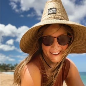 Meet your Posher, Logan